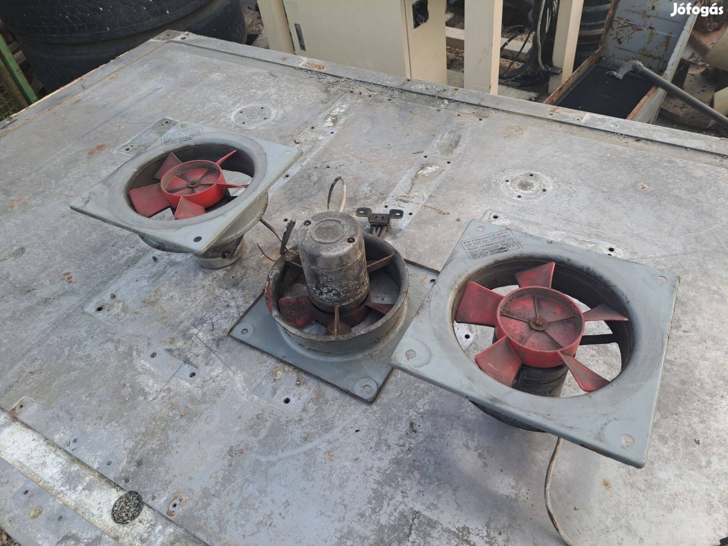 Eladó Ikarus fűtőventilátor CR 203 24volt párátlanító motor