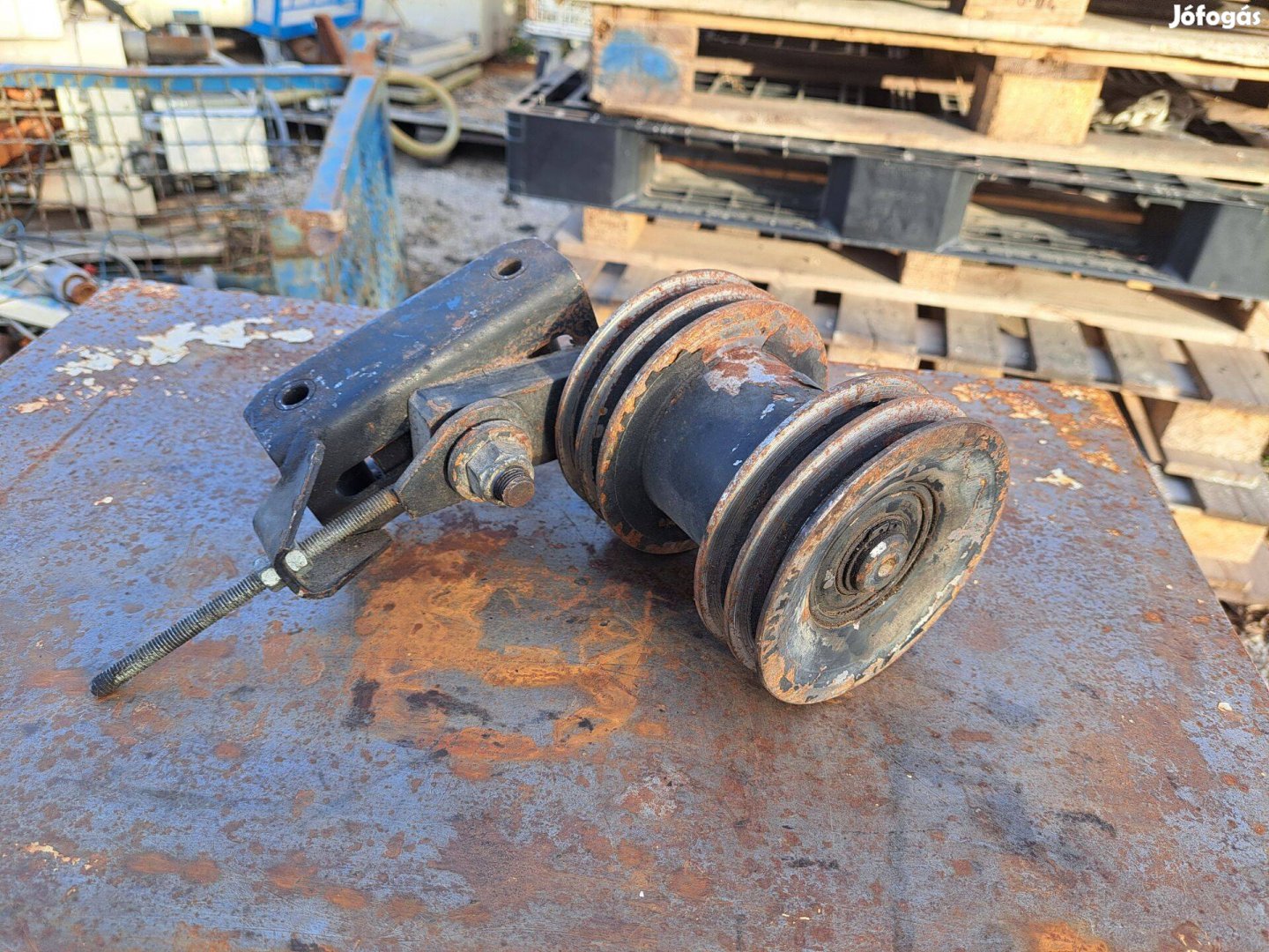 Eladó Ikarus gyári szíjfeszítő görgő szíj spannoló újszerű