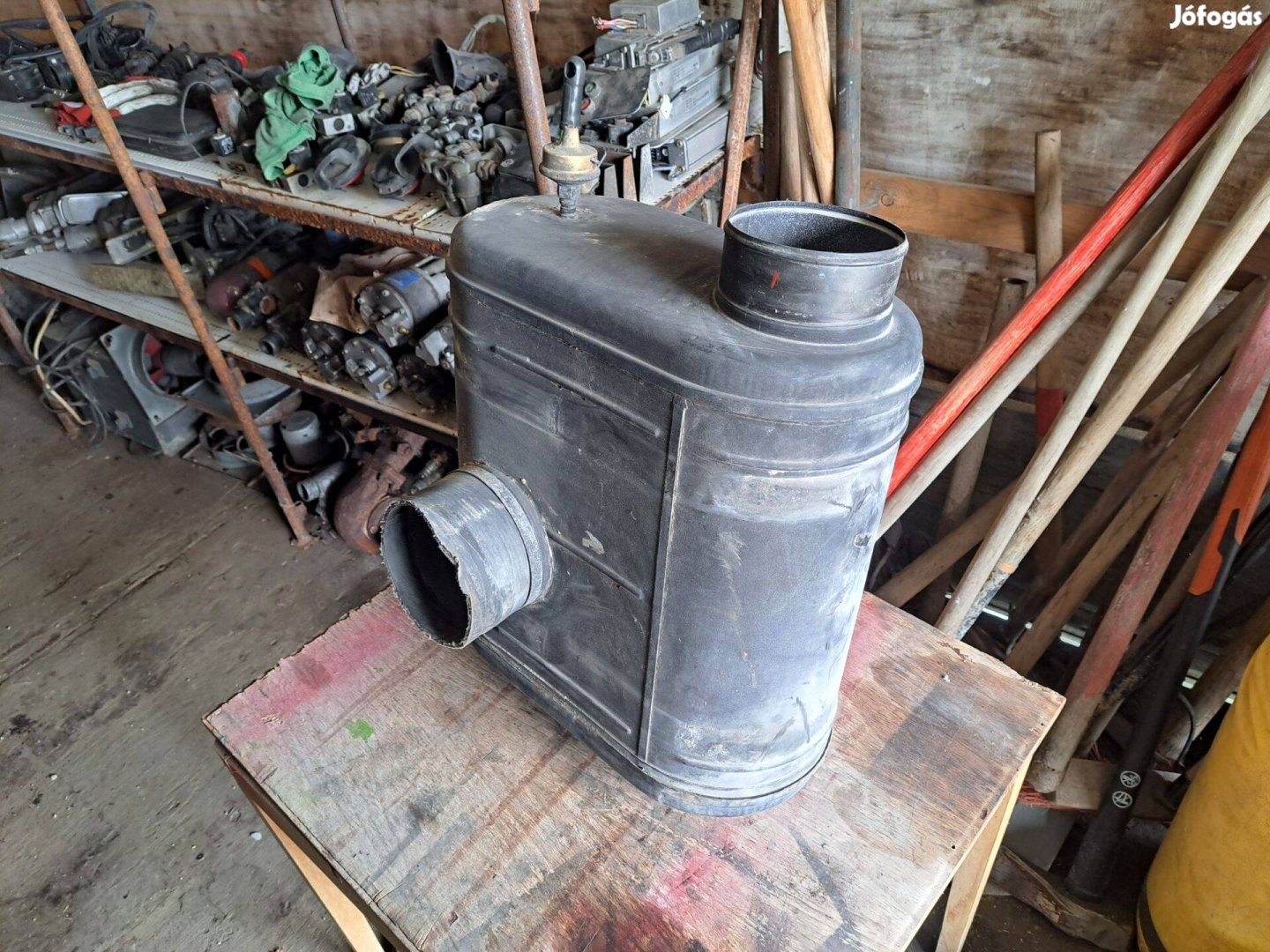 Eladó Ikarus légszűrőház levegő szűrő ház légszűrő ház új fajta