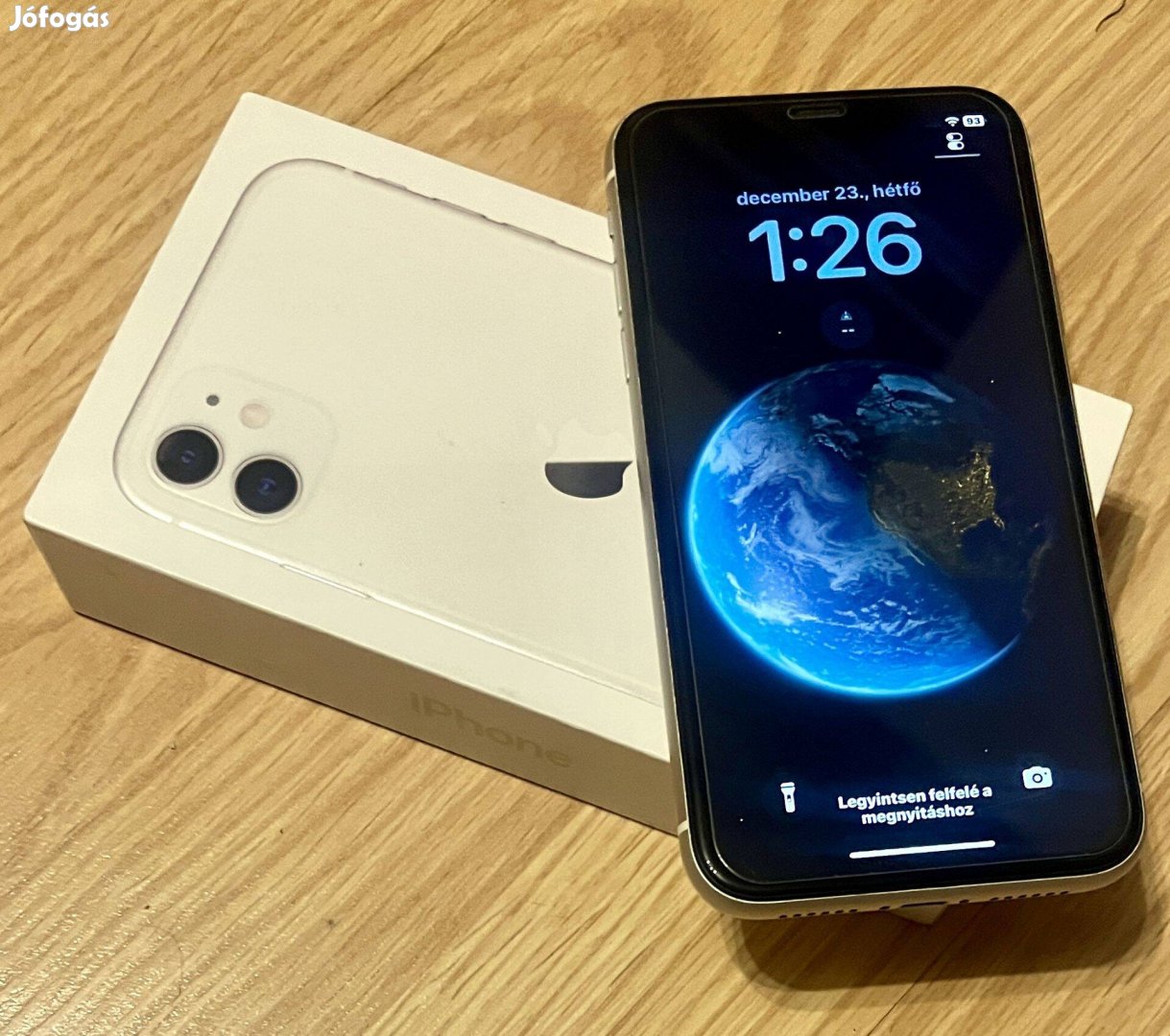 Eladó Iphone 11 128 GB készülékem dobozával, megóvott állapotban