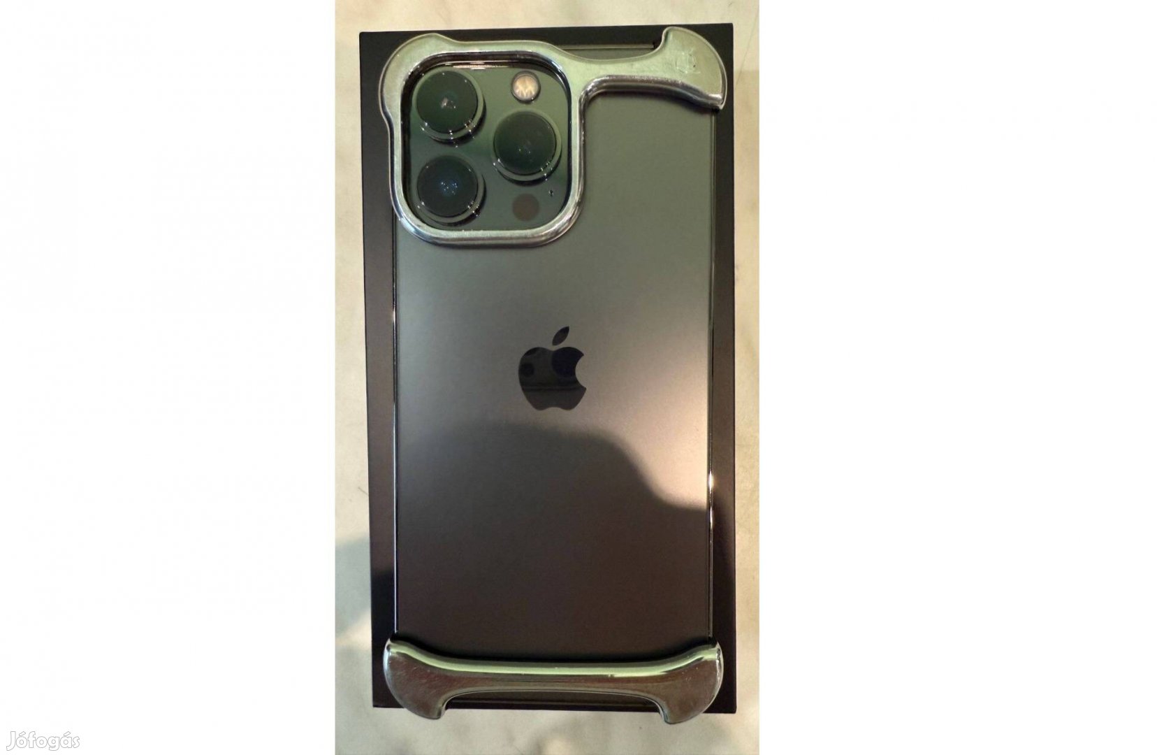 Eladó Iphone 13Pro 256Gb ARC Pulse titánium tokkal