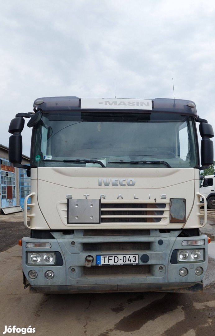 Eladó Iveco Stralis nyerges szerelvény!