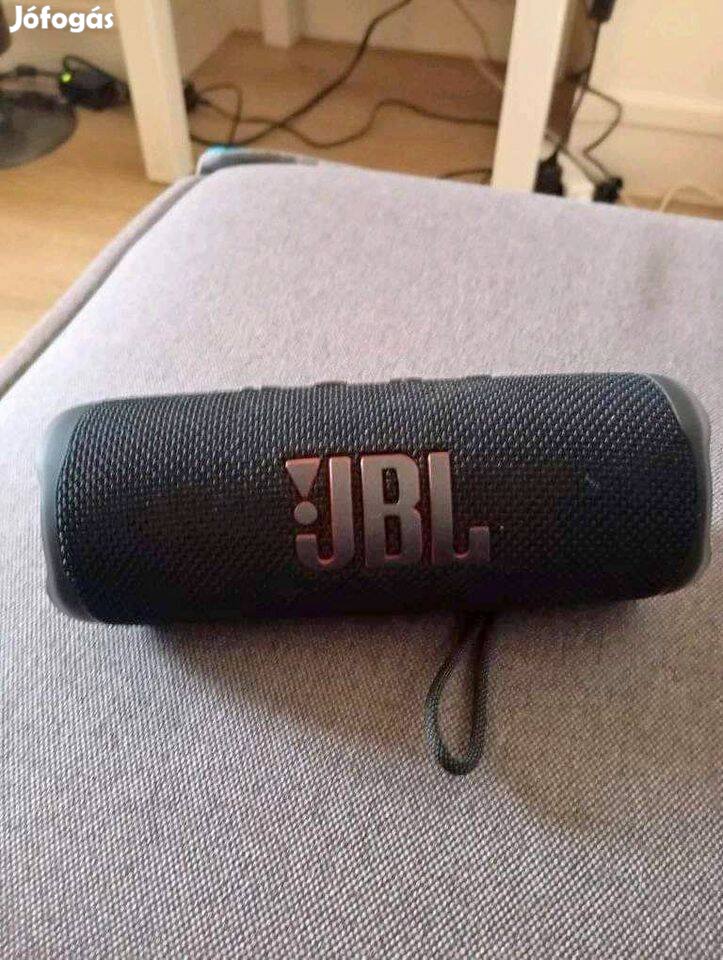 Eladó JBL flip 6 hangszóró