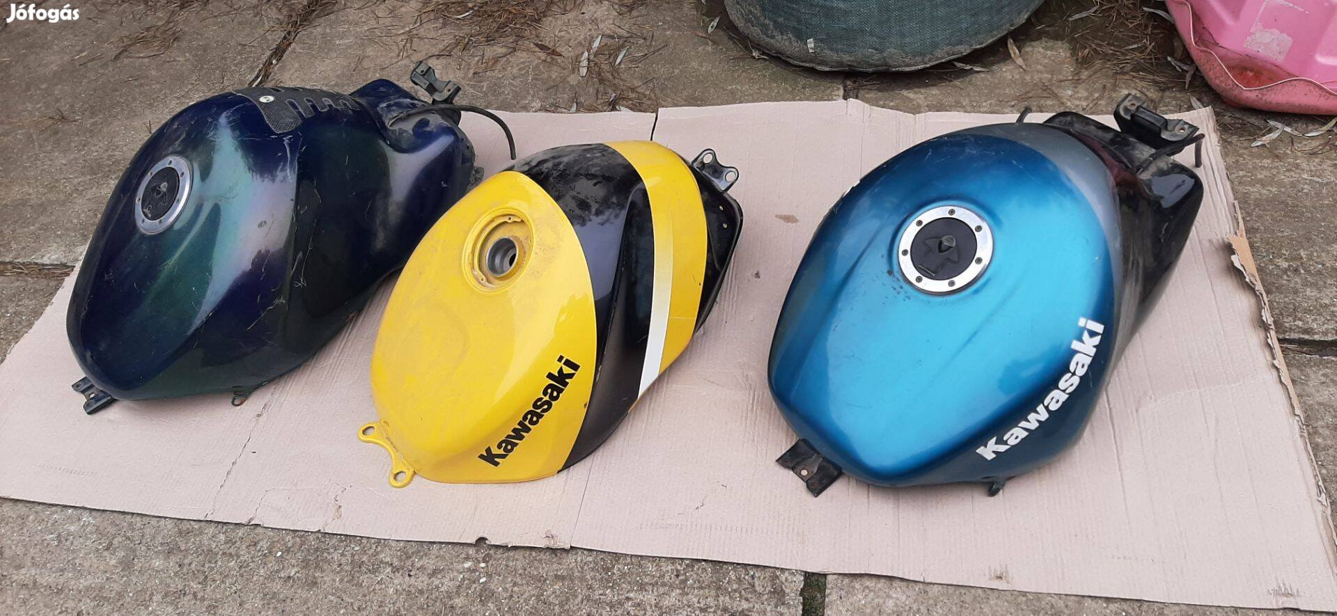 Eladó Kawasaki Zx6-R és Zx9-R alkatrészek
