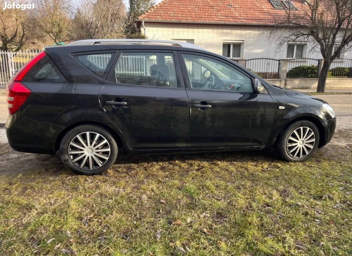 Eladó Kia Ceed