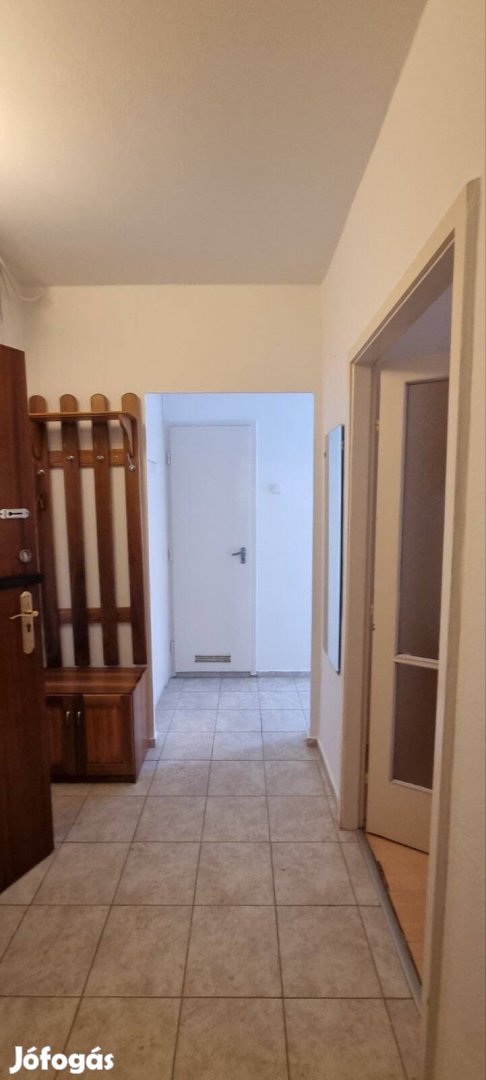 Eladó Kiváló Elosztású Panellakás Debrecen, Békessy Béla