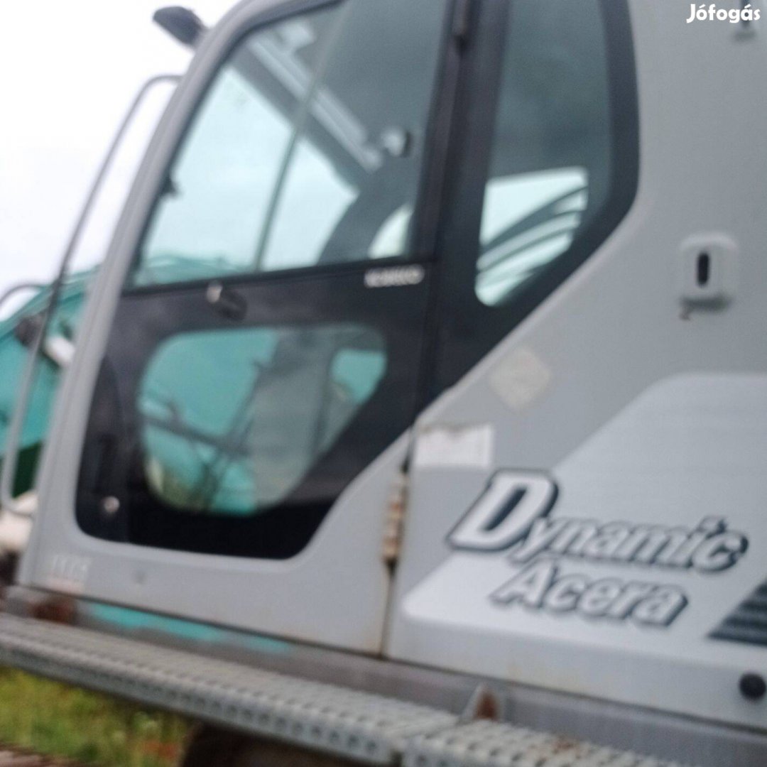 Eladó Kobelco láncos kotró!