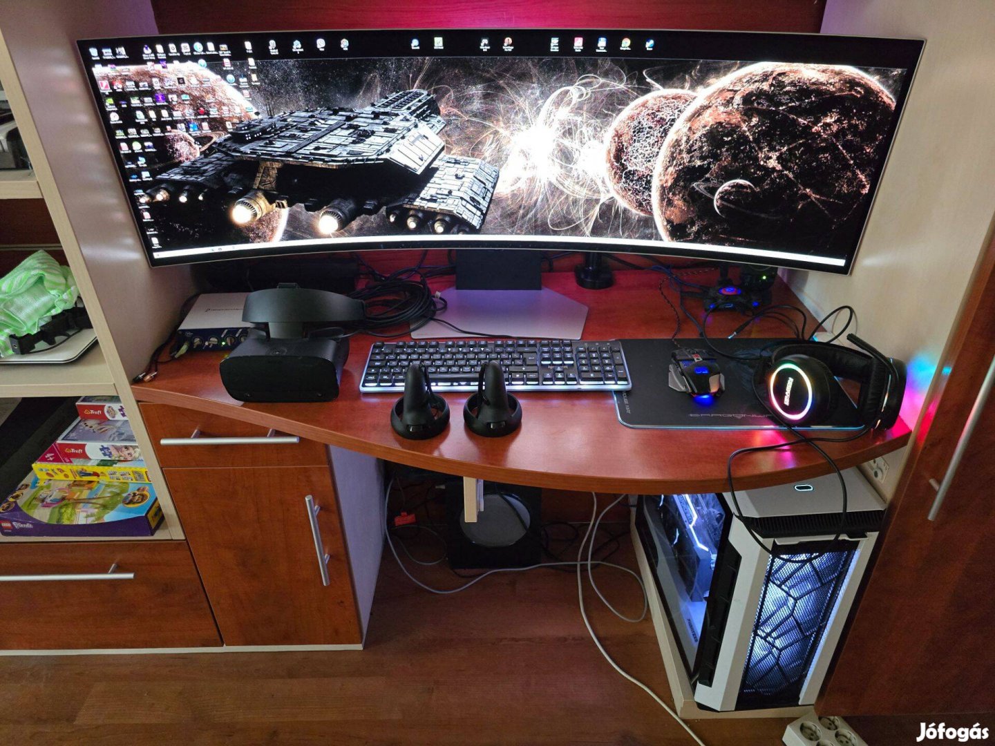 Eladó Komplett Gamer PC+ Gamer monitor+ VR szemüveg