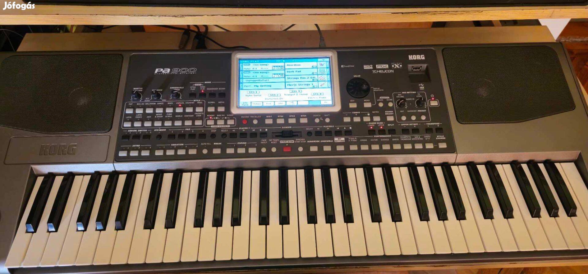 Eladó Korg Pa900