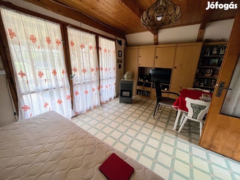 Eladó Külterületi telek Balatonalmádi