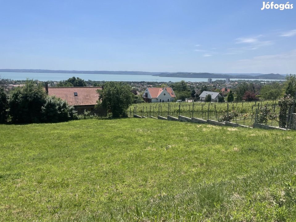 Eladó Külterületi telek Balatonfüred