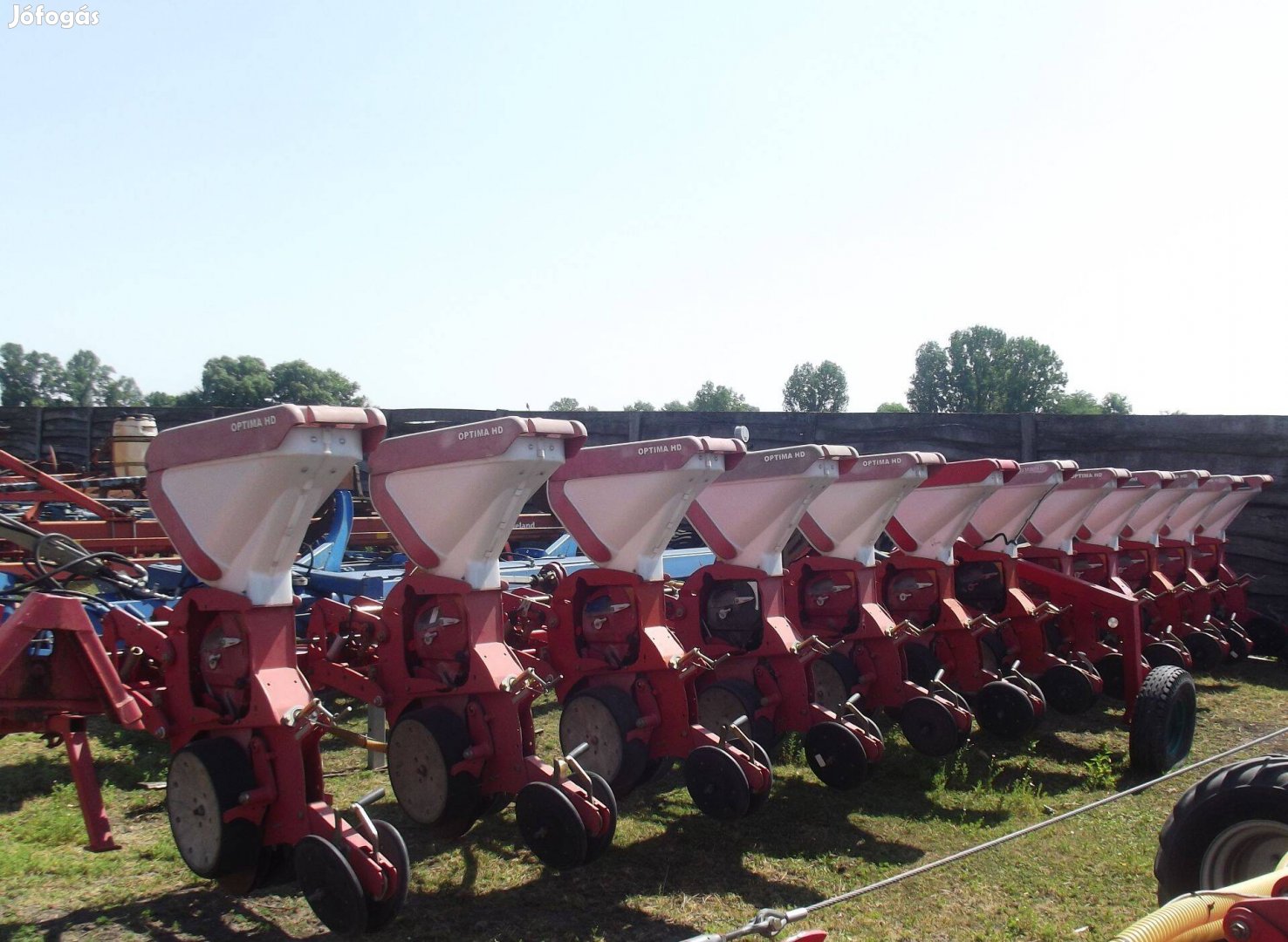 Eladó Kverneland Optima HD 12 soros szemenkénti vetőgép