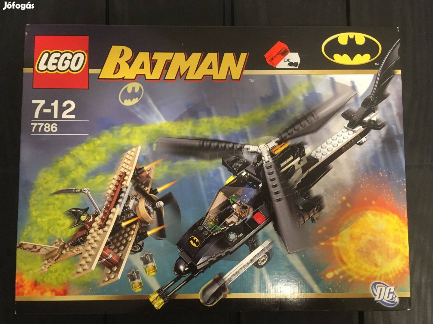 Eladó LEGO 7786 -The Batcopter: The Chase for Scarecrow