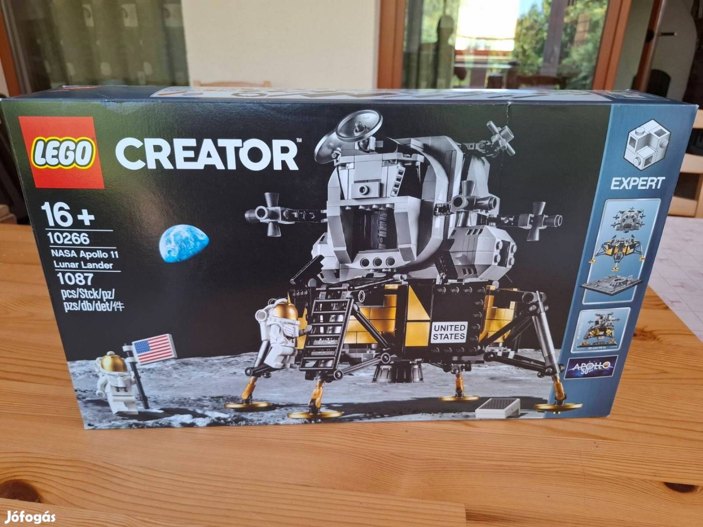 Eladó LEGO Creator - NASA Apollo 11 Lunar Lander 10266