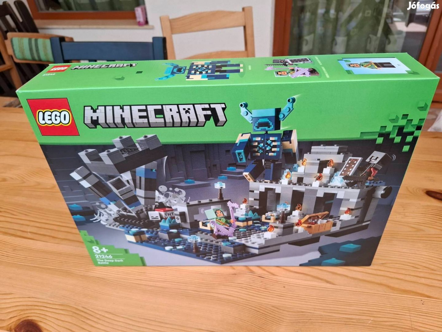 Eladó LEGO Minecraft - The Deep Dark Battle 21246