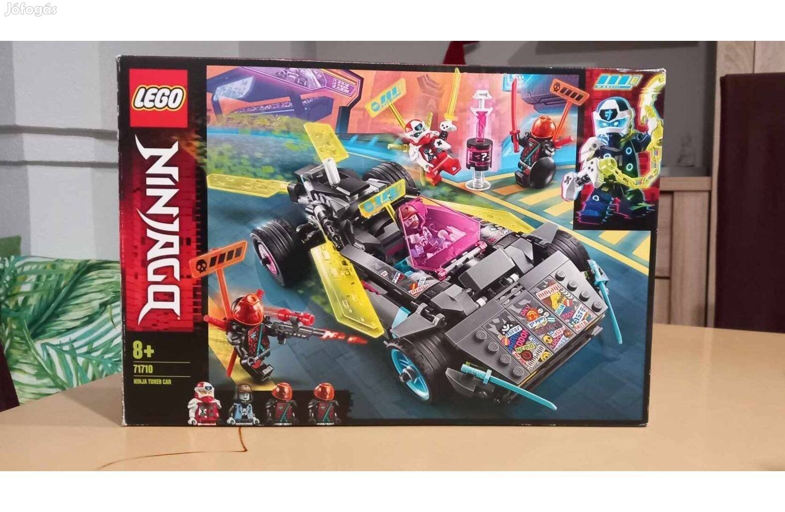 Eladó LEGO Ninjago Tuningautó