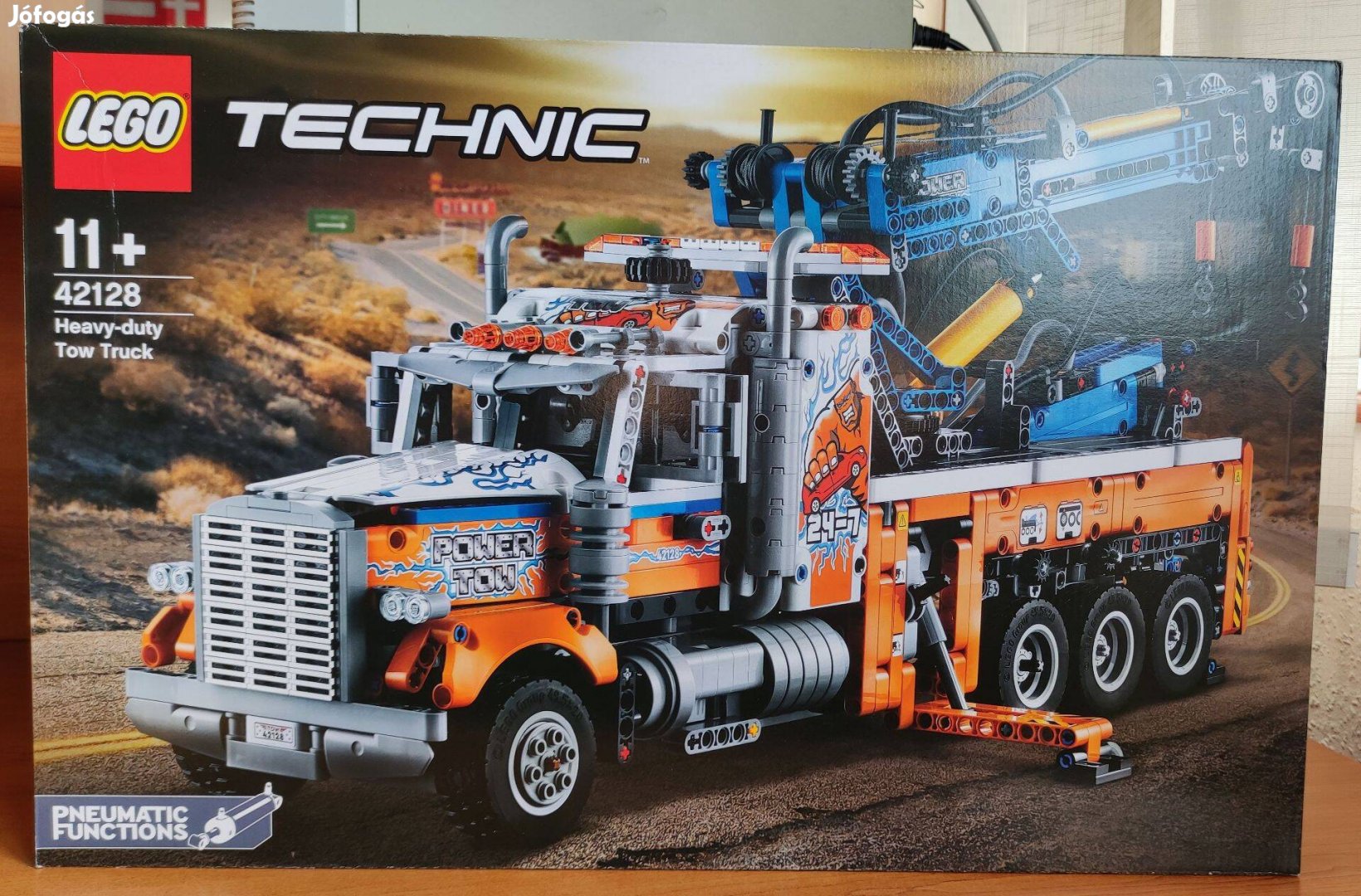 Eladó LEGO Technic - Nagy teherbírású vontató (42128)