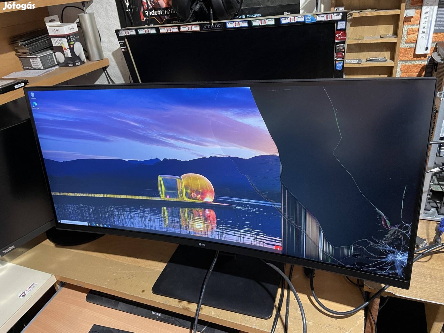 Eladó LG Ultrawide 34BQ77QC-B Monitor(törött)