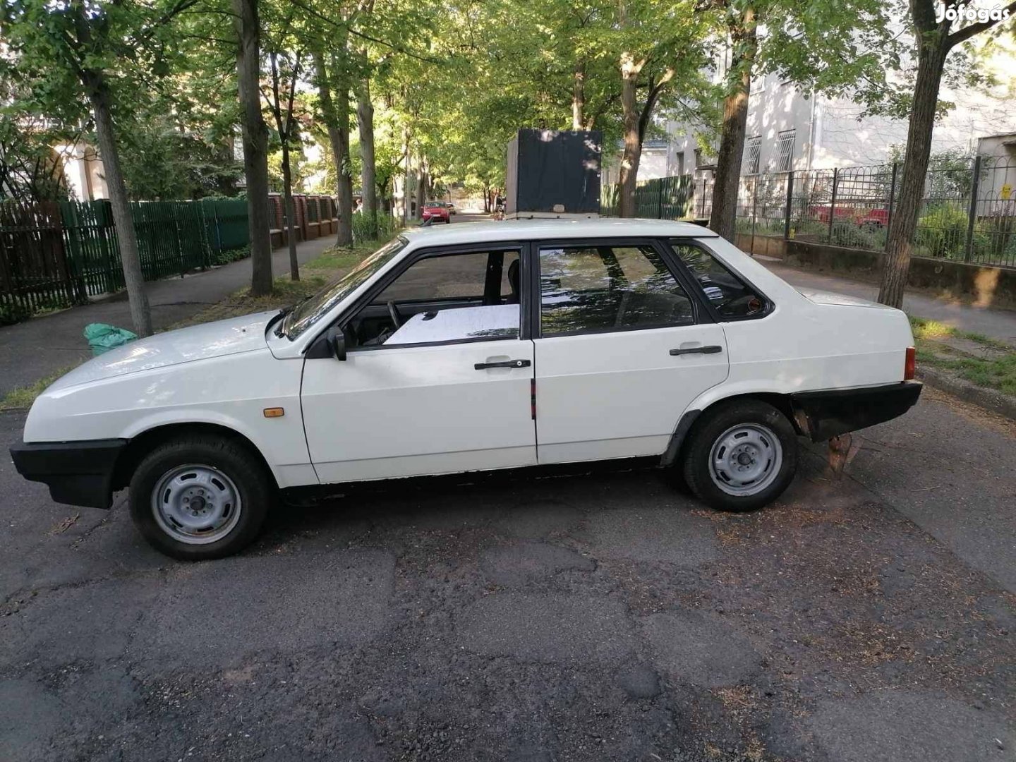 Eladó Lada Samara 21099