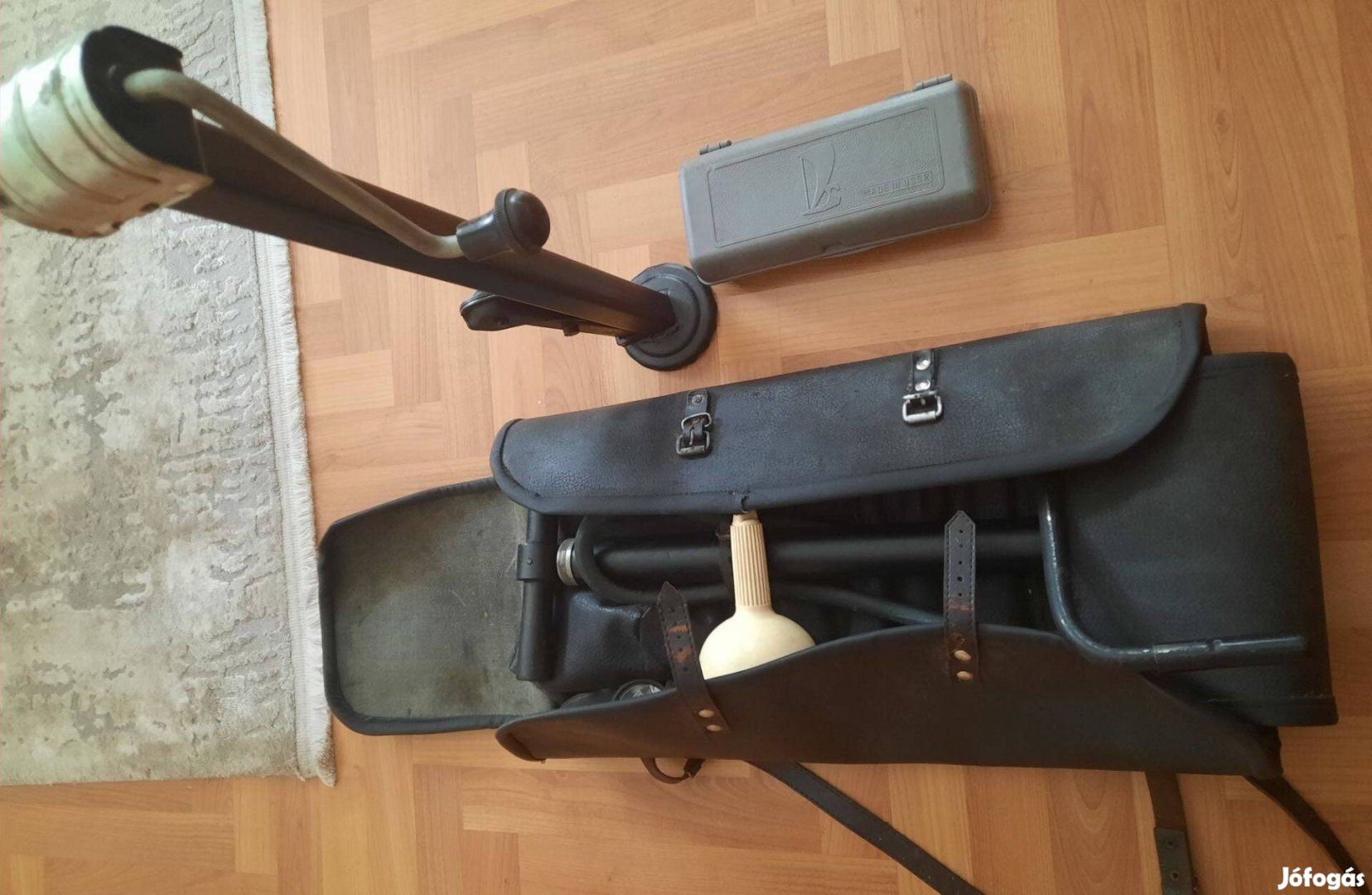 Eladó Lada szerszámostáska, emelő, doboz