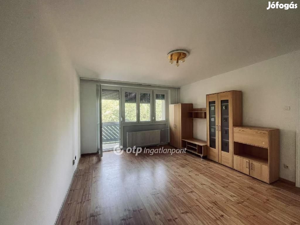 Eladó Lakás, Budapest 10. ker.