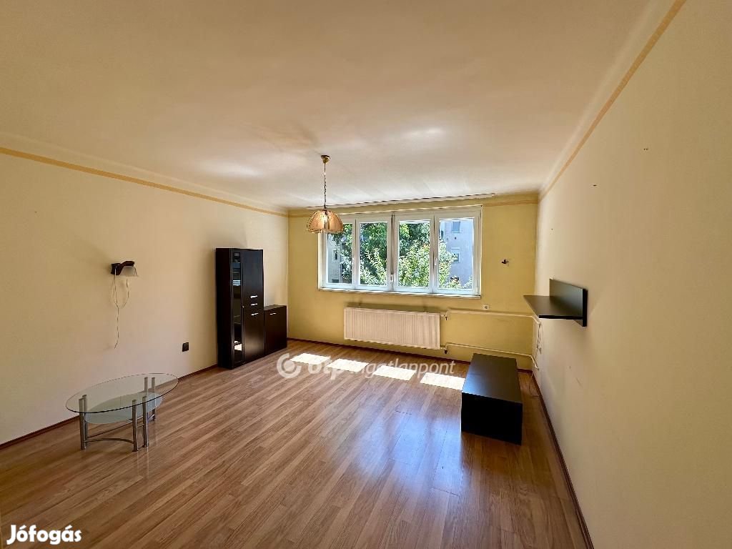 Eladó Lakás, Budapest 10. ker.