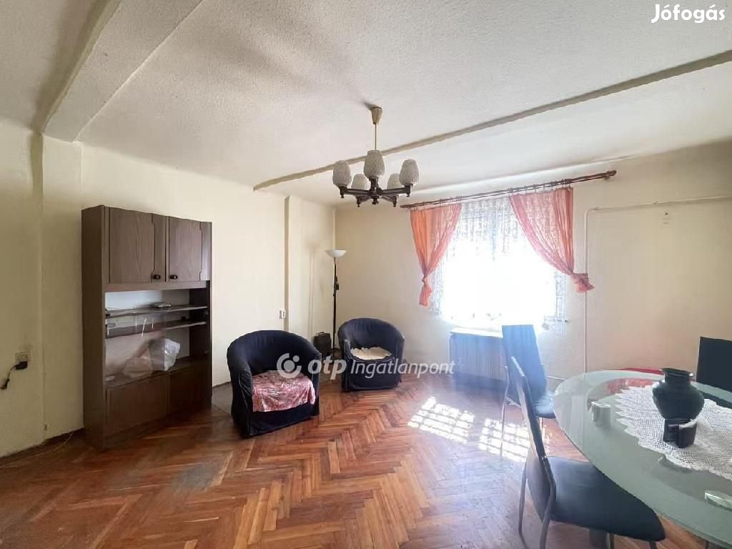 Eladó Lakás, Budapest 10. ker.