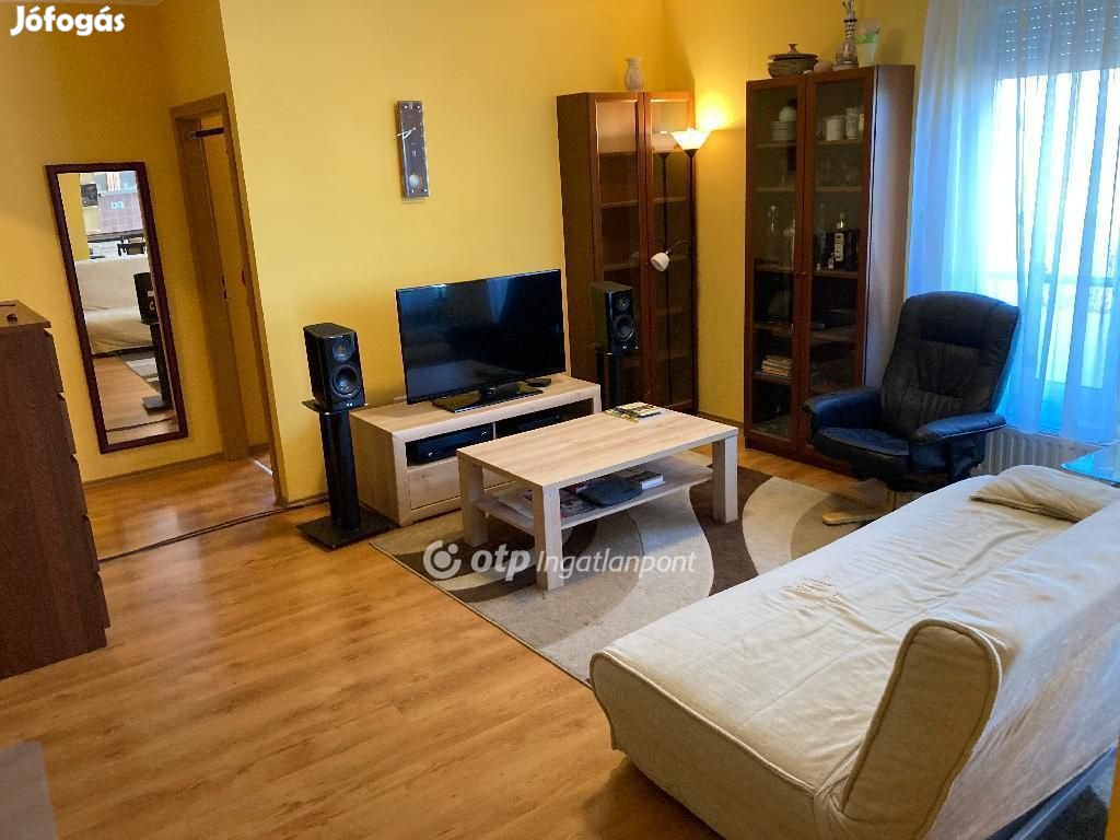 Eladó Lakás, Budapest 10. ker.
