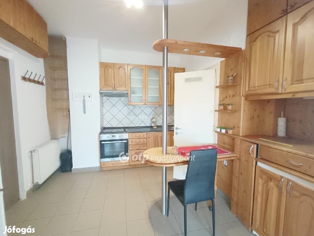 Eladó Lakás, Budapest 14. ker.