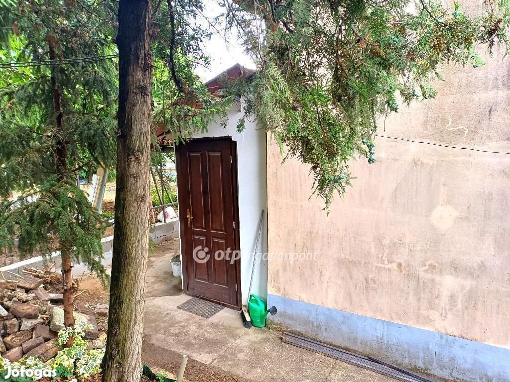 Eladó Lakás, Budapest 16. ker.