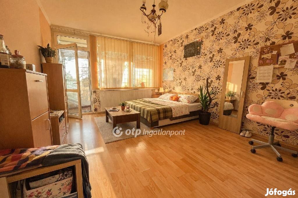 Eladó Lakás, Budapest 16. ker.