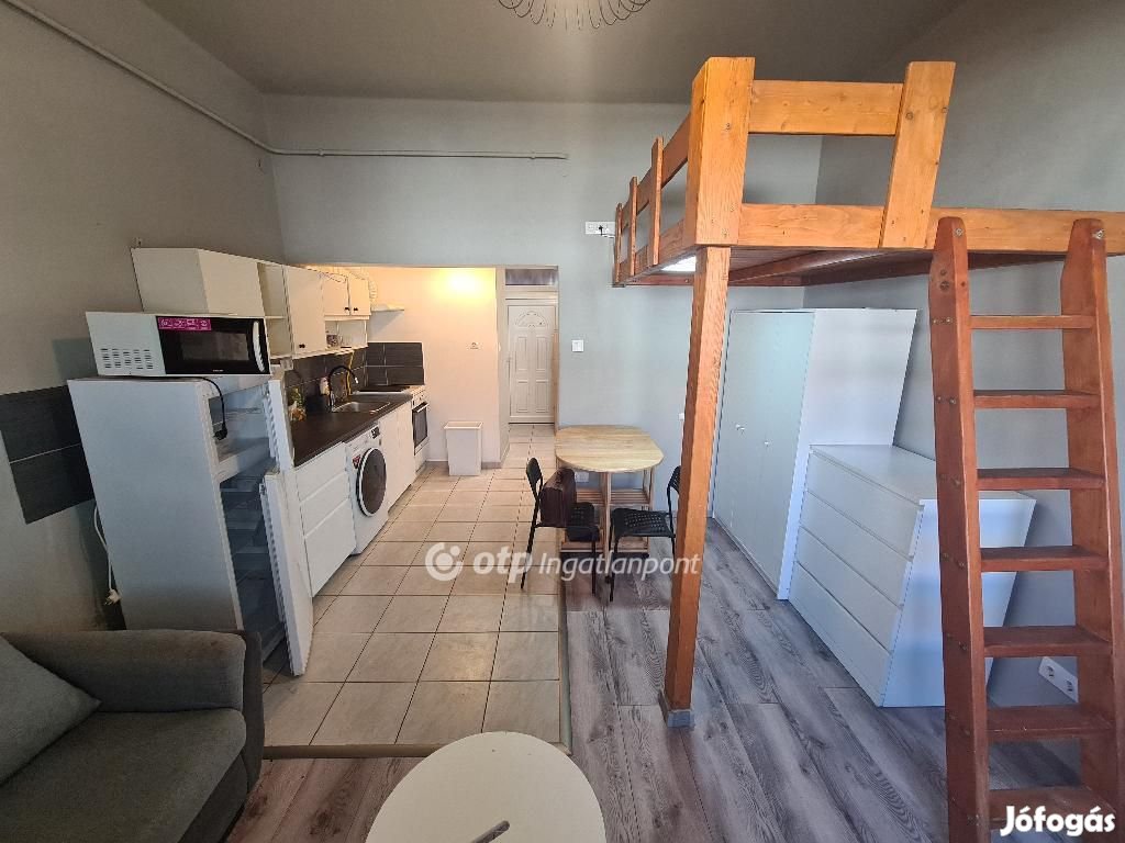 Eladó Lakás, Budapest 21. ker.