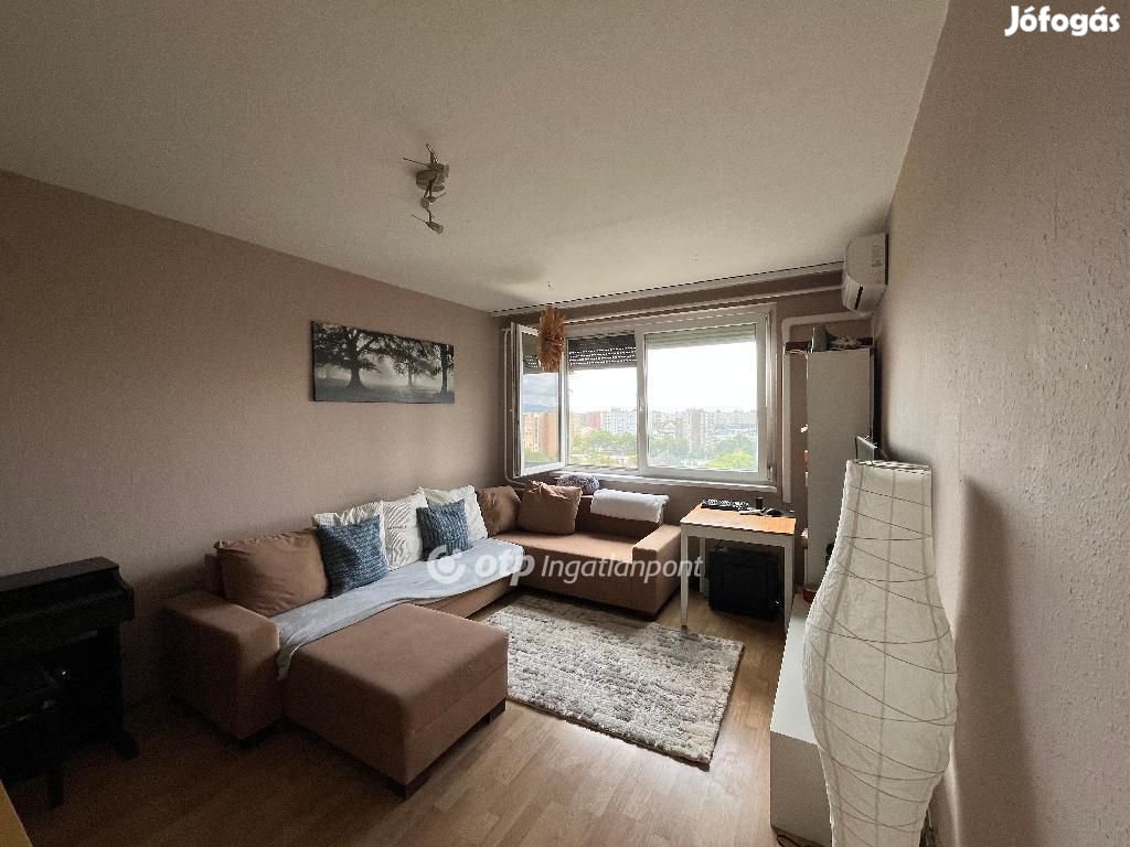 Eladó Lakás, Budapest 4. ker.
