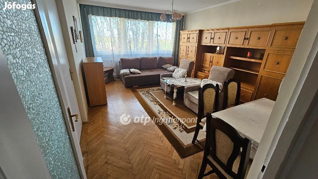 Eladó Lakás, Budapest 4. ker.