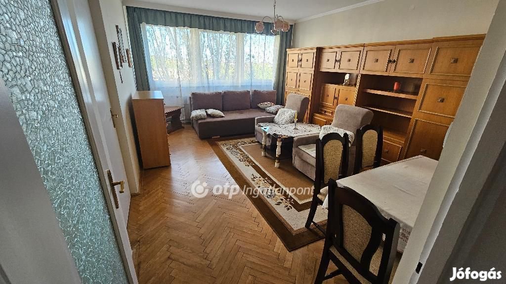Eladó Lakás, Budapest 4. ker.