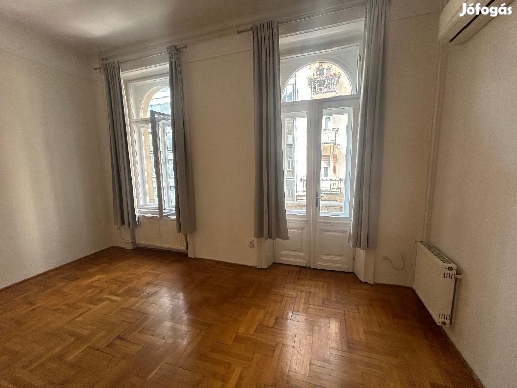 Eladó Lakás, Budapest 7. ker.