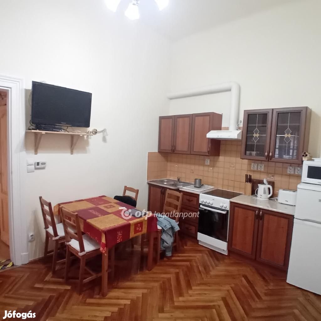 Eladó Lakás, Budapest 7. ker.