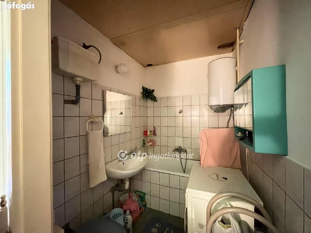 Eladó Lakás, Budapest 8. ker.