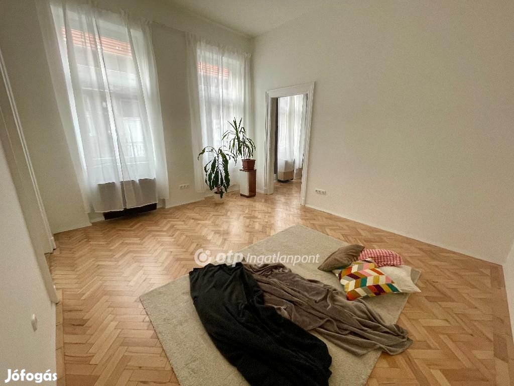 Eladó Lakás, Budapest 8. ker.