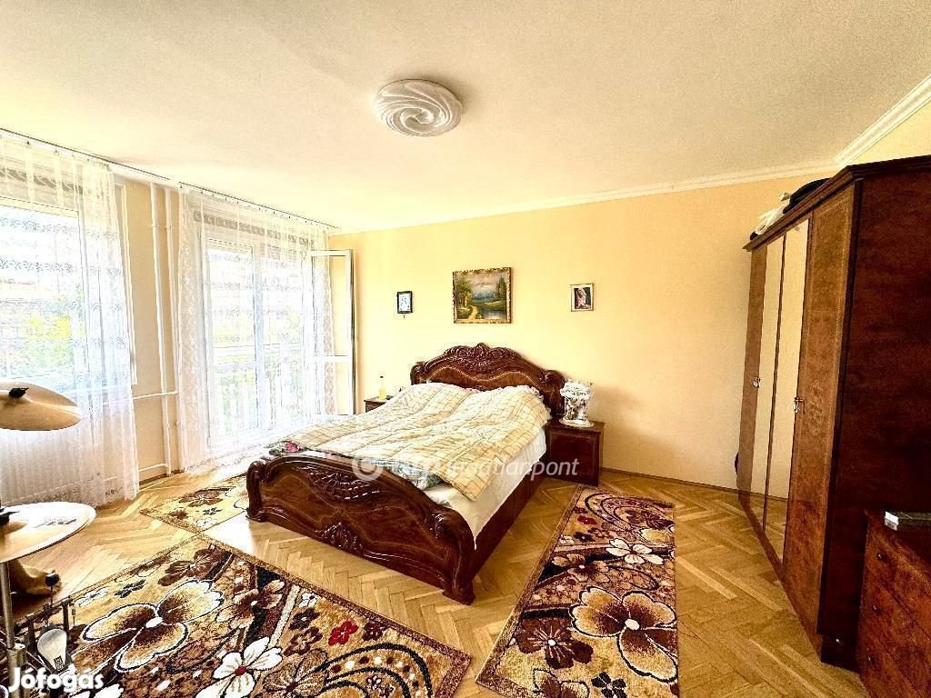 Eladó Lakás, Budapest 8. ker.