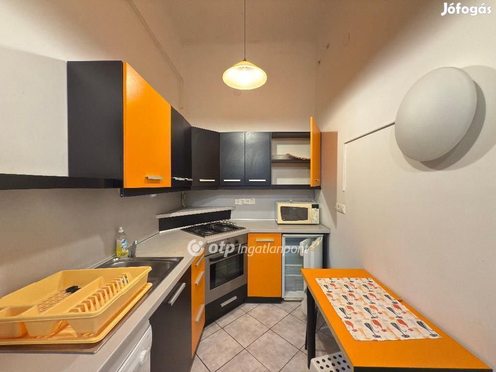 Eladó Lakás, Budapest 8. ker.