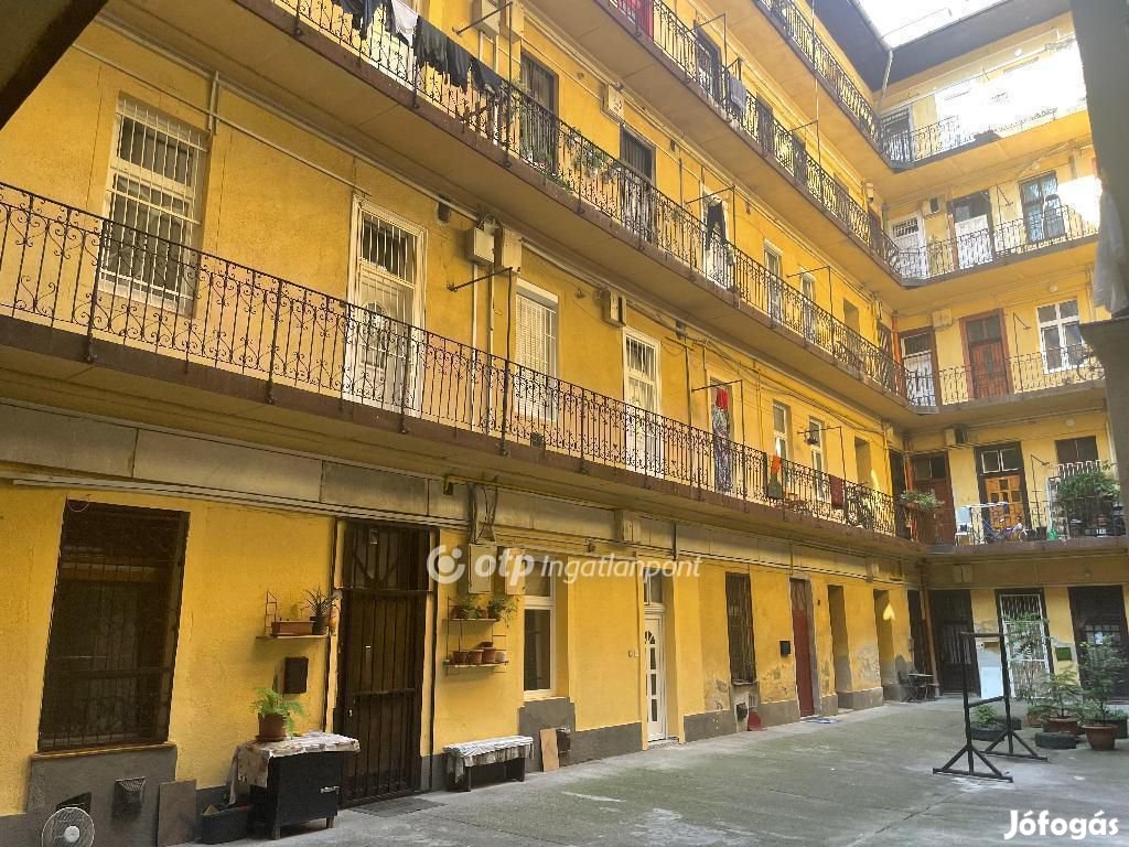 Eladó Lakás, Budapest 8. ker.