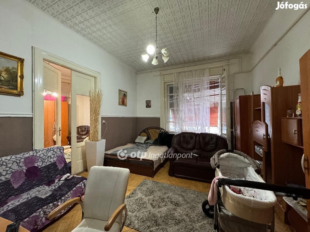 Eladó Lakás, Budapest 8. ker.