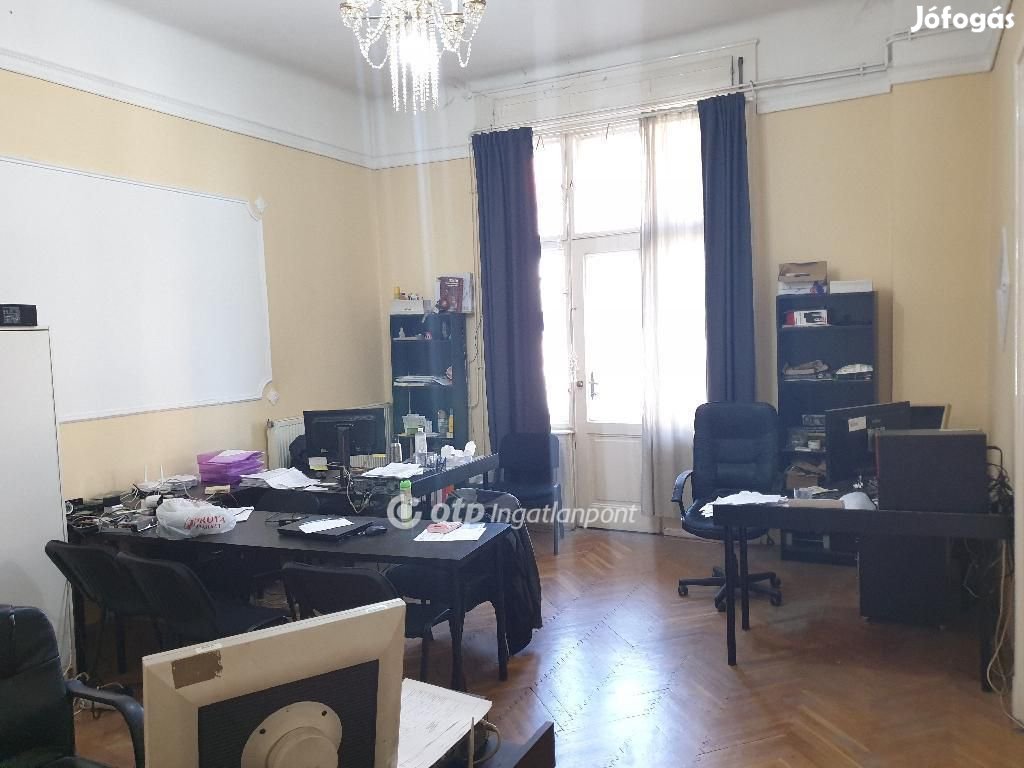 Eladó Lakás, Budapest 8. ker.