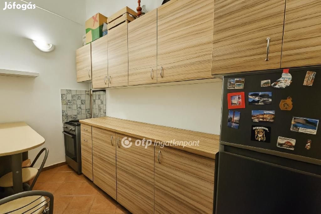 Eladó Lakás, Budapest 8. ker.