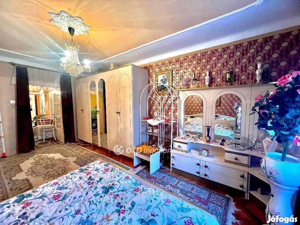 Eladó Lakás, Budapest 8. ker.