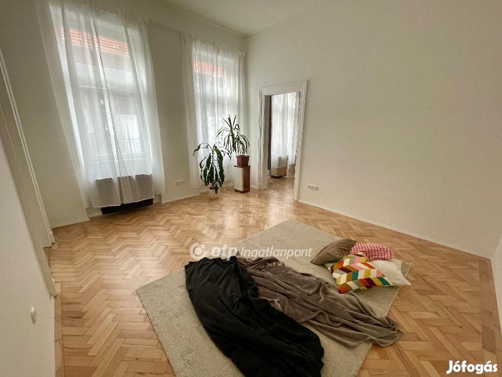 Eladó Lakás, Budapest 8. ker.