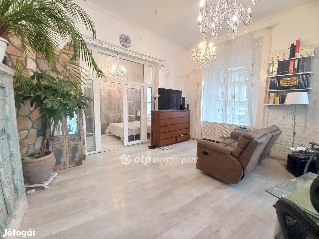 Eladó Lakás, Budapest 8. ker.