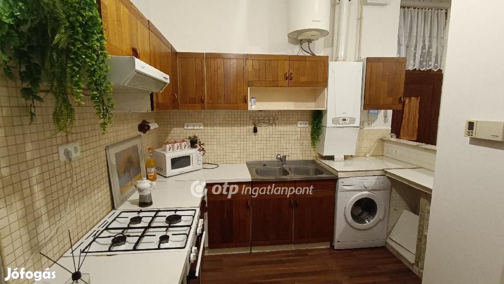 Eladó Lakás, Budapest 8. ker.