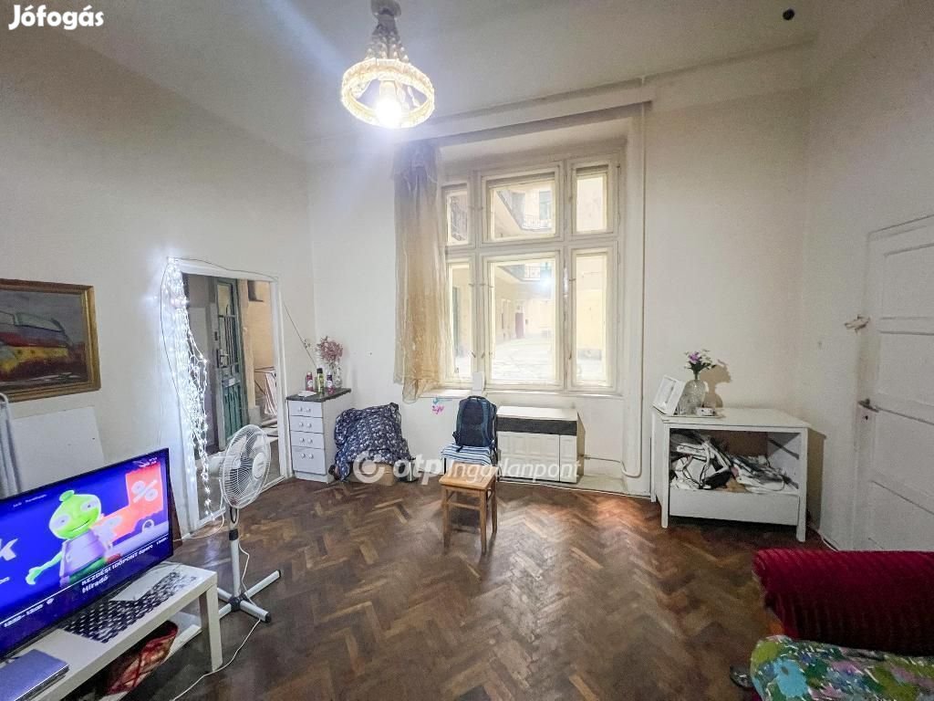 Eladó Lakás, Budapest 8. ker.